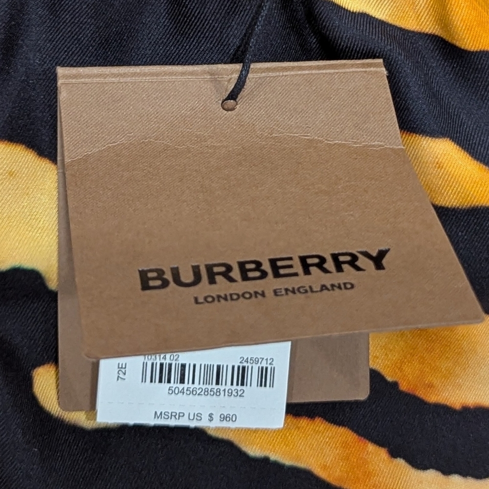 $960 Mens Burberry Animal Print Silk Shorts Bright Orange XL - Picture 8 of 9